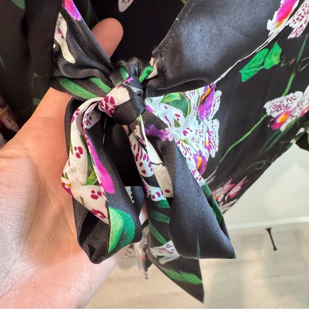 Fleur‎ du Mal Orchid Floral Silk Wrap Dress Black Purple Long Sleeve Small - Picture 2 of 11